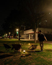 画像をギャラリービューアに読み込む, BAREBONES レイルロードランタン