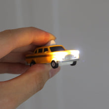 画像をギャラリービューアに読み込む, KIKKERLAND｜Noisy Key Light &quot;NYC cab&quot;/キーホルダー イエローキャブ ニューヨーク
