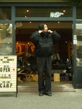 画像をギャラリービューアに読み込む, Hoodie puffer jacket（F/CE.×DIGAWEL) Black S size
