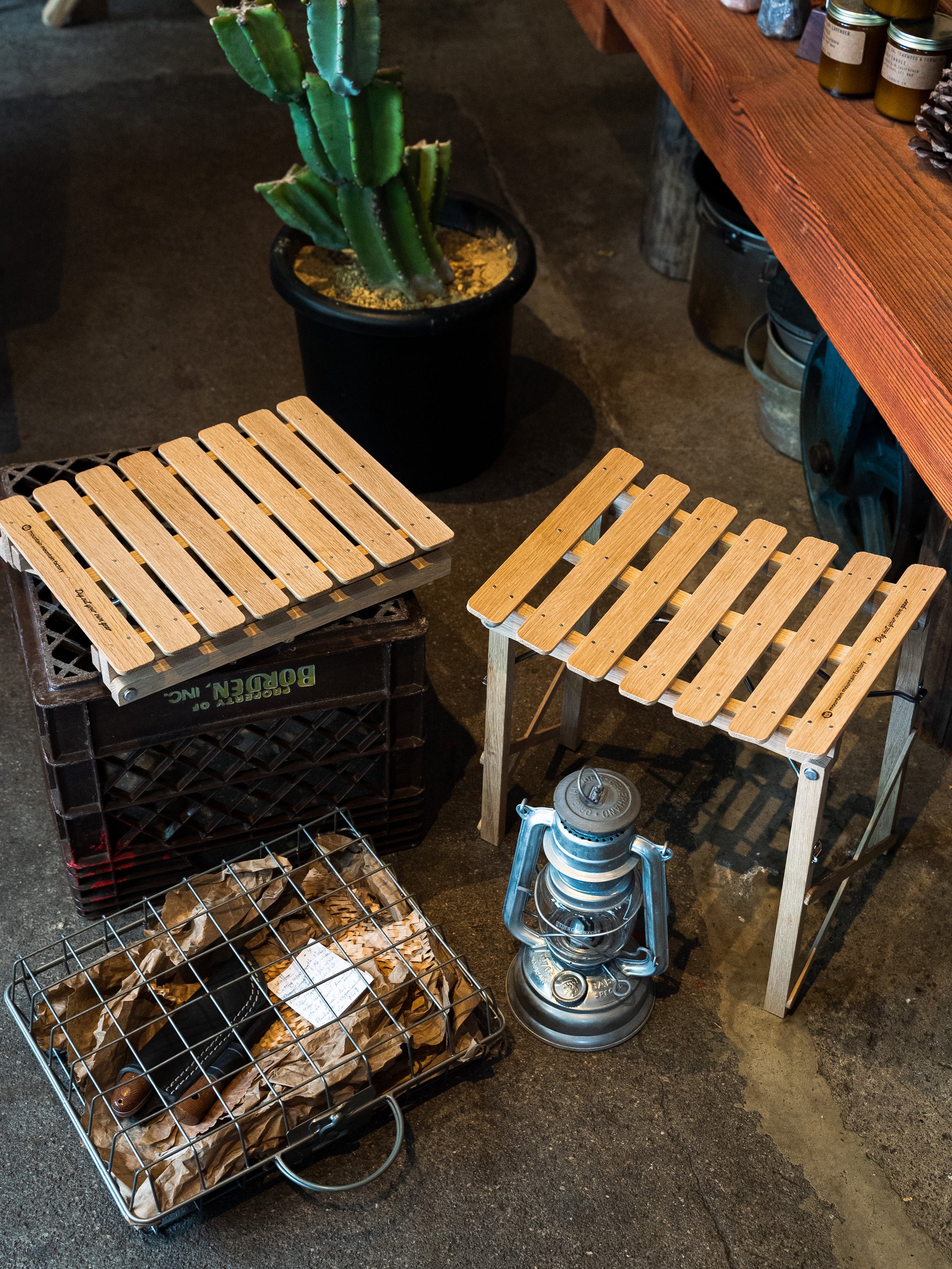 古小屋 フルゴヤ フォールディングスツール 古小屋×MMF「フォールディングスツール」&「フォールディングテーブル