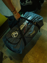 画像をギャラリービューアに読み込む, mountainresearch Duffle Bag 70
