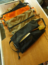 画像をギャラリービューアに読み込む, HANGING POUCH (BAA-2518)
