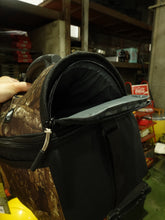 画像をギャラリービューアに読み込む, Realtree APX®ソフトクーラー GRIPPER 16CAN/28CAN

