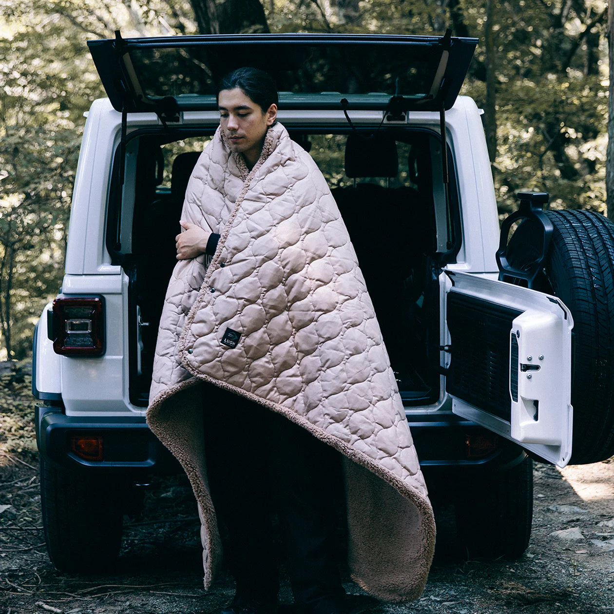 LUGH 魔法瓶ブランケットLサイズ (6層/ グラフェン) ウォルナット LUGH 魔法瓶ブランケットLサイズ (6層/ グラフェン) – mountain